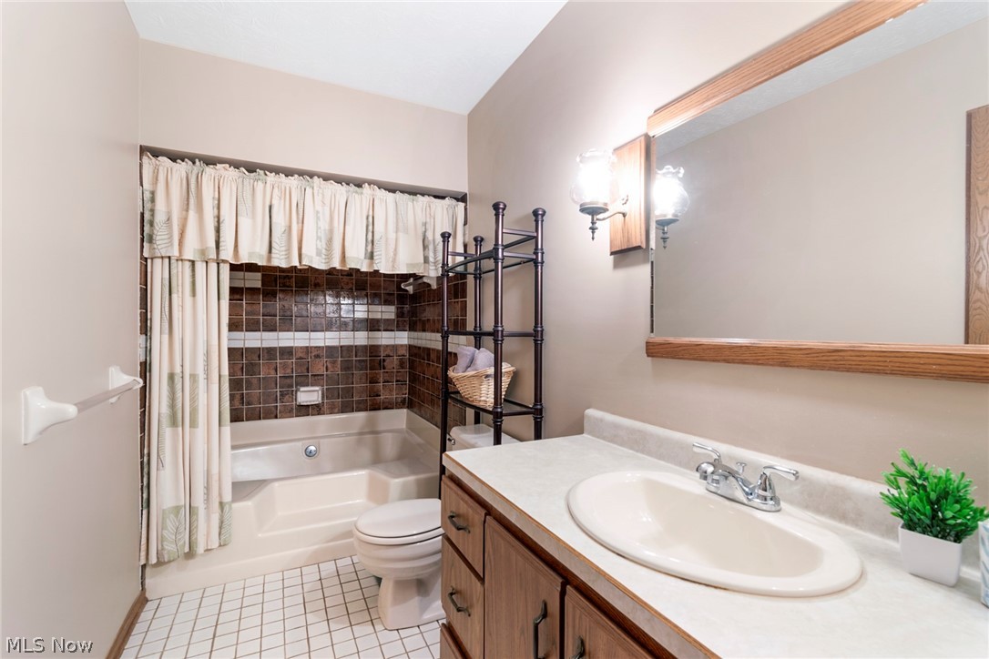 Angiline Estates - Residential