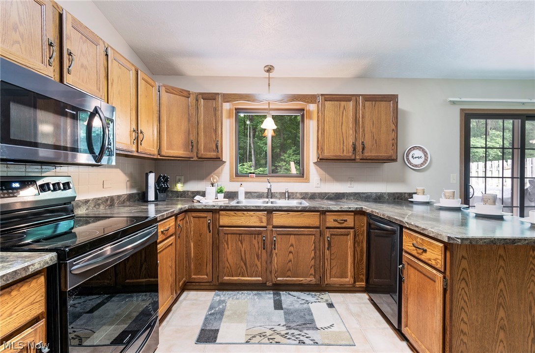 Angiline Estates - Residential