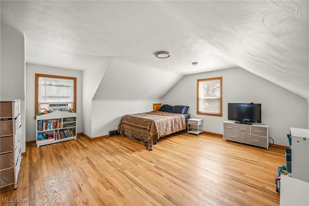 360 Belvedere Avenue, Warren, Ohio image 32