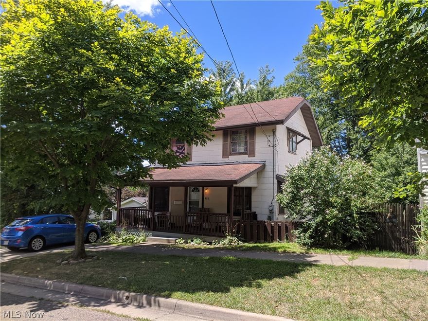 Good opportunity to buy an entry level single family home that is already leased out with a long term tenant. Current tenant pays $500 a month and is month to month. Dive by take a outside look and let us know if you would like to buy this home. Violation free. Furnace replaced 1-2020. Tenants have been here a while and have a good pay record. List Price has been established below market for its condition seller wants a quick cash sale with no concessions or repairs, property will be sold as is.