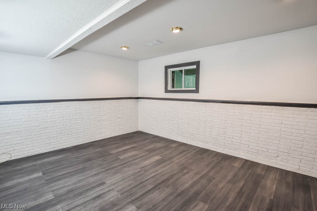 Rolling Hills Acres - Residential