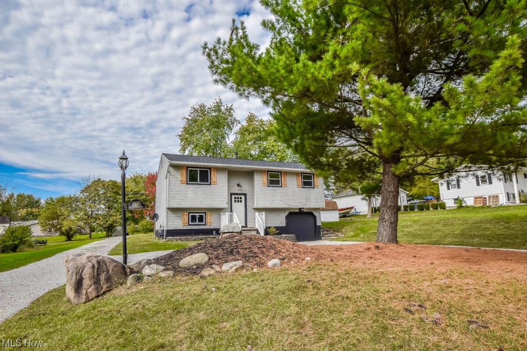 Rolling Hills Acres - Residential