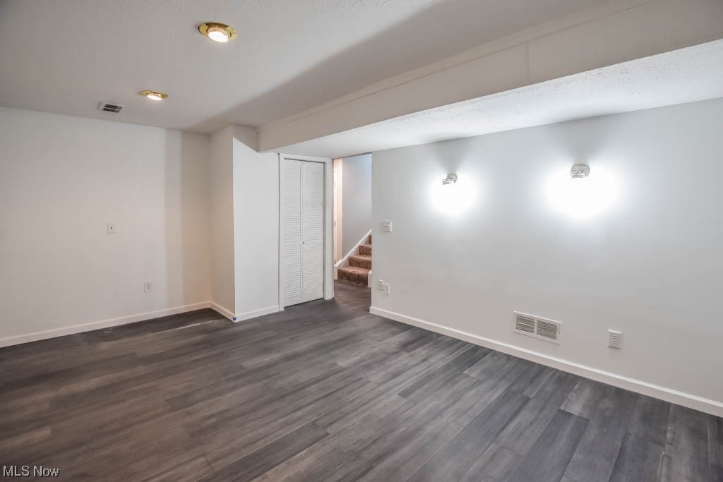 Rolling Hills Acres - Residential