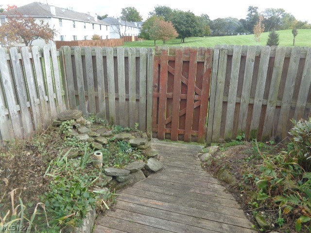 Puritas Park Twnhse Resid Dev - Residential