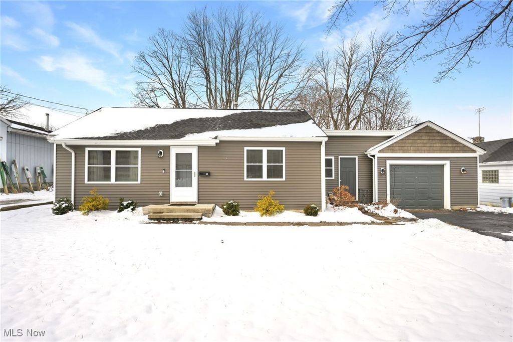 Photo of 106 N Lake Street, South Amherst, OH 44001 (MLS # 5180544)
