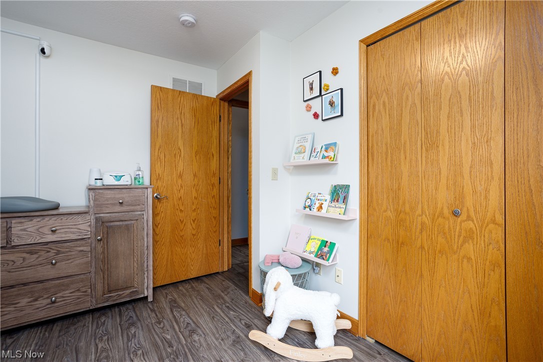 Mount Vernon Estates #7 - Residential