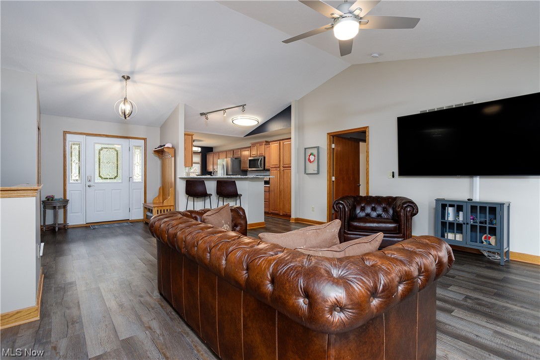 Mount Vernon Estates #7 - Residential