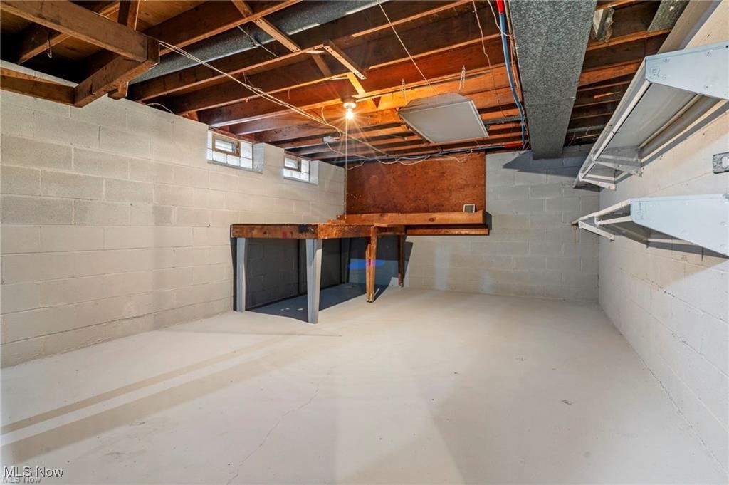 4405 E 156th Street, Cleveland, Ohio image 18