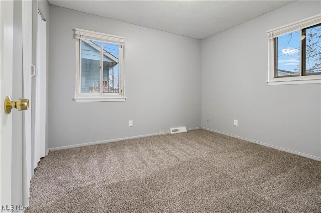 4405 E 156th Street, Cleveland, Ohio image 13