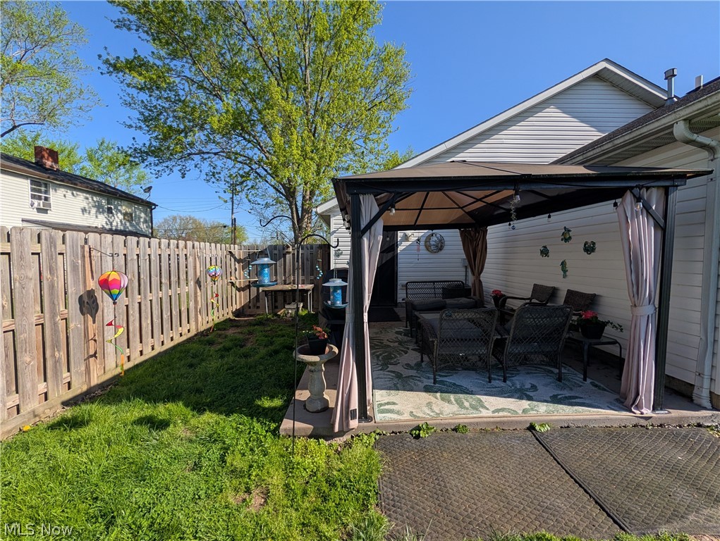 9552 Cloverleaf Road