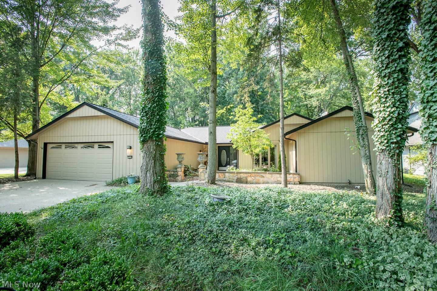 Photo 1 of 49 — 10648 Oak Branch Trail, Strongsville, OH 44149