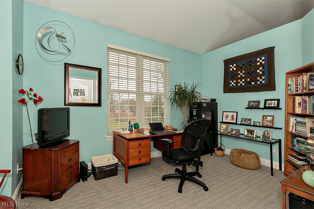 Chateaux/Emery Woods - Residential