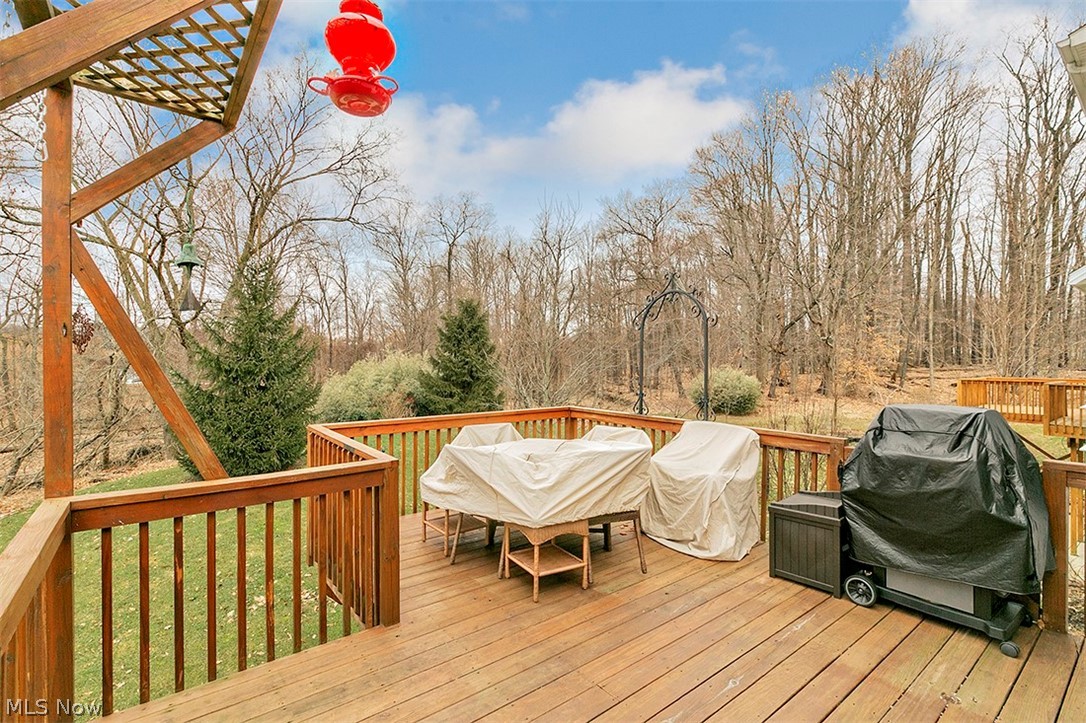 Chateaux/Emery Woods - Residential