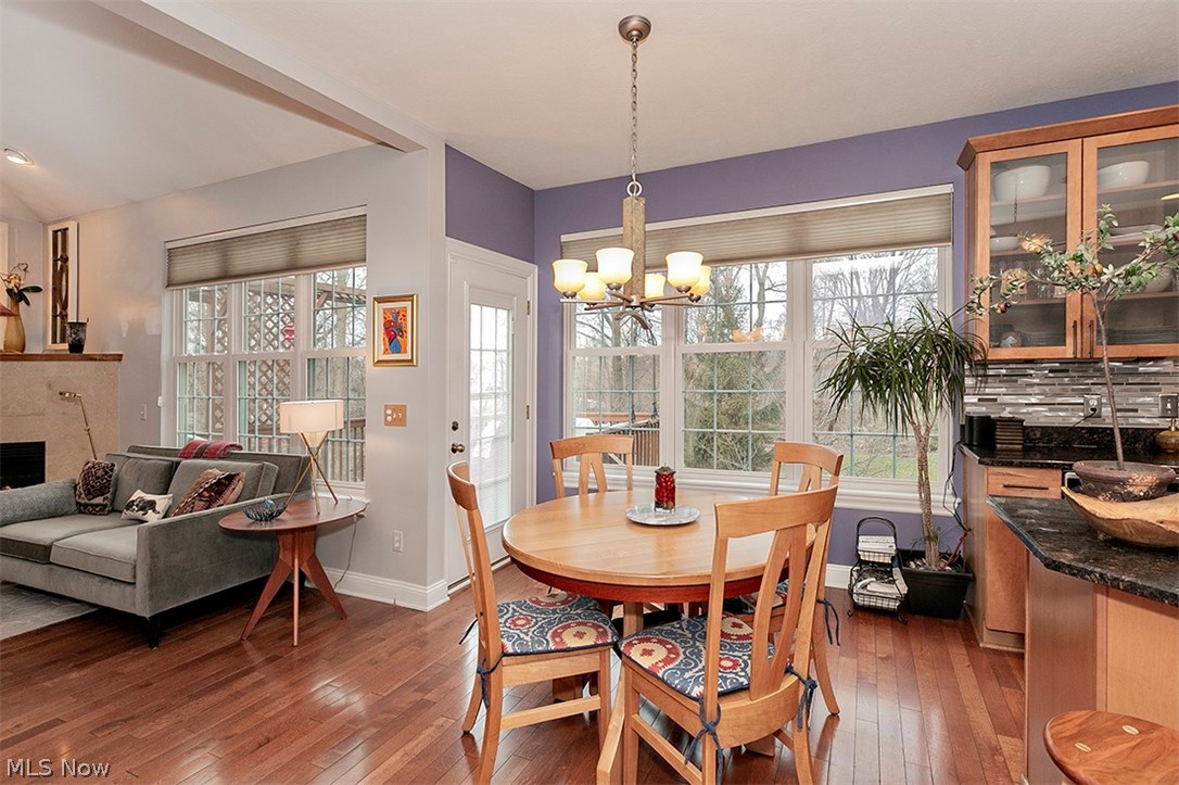 Chateaux/Emery Woods - Residential