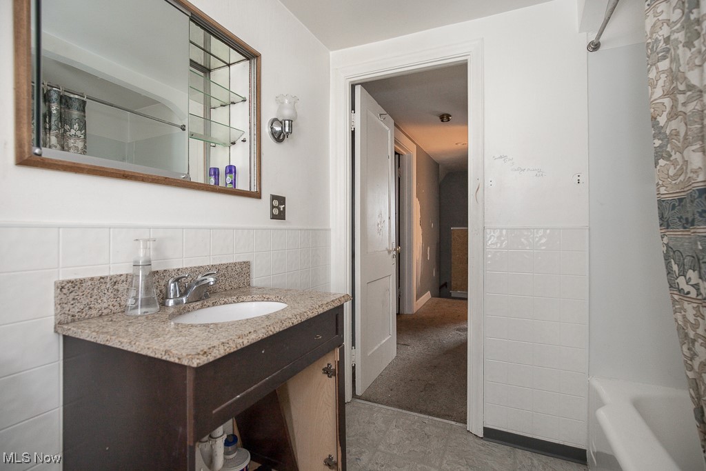3614 Behrwald Avenue, Cleveland, Ohio image 14