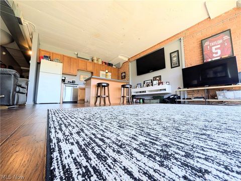 Tiny photo for 401 W SHORELINE Drive #109, Sandusky, OH 44870 (MLS # 5210310)