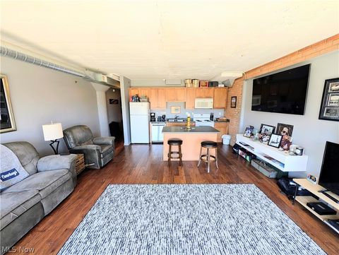Tiny photo for 401 W SHORELINE Drive #109, Sandusky, OH 44870 (MLS # 5210310)