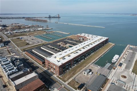 Tiny photo for 401 W SHORELINE Drive #109, Sandusky, OH 44870 (MLS # 5210310)