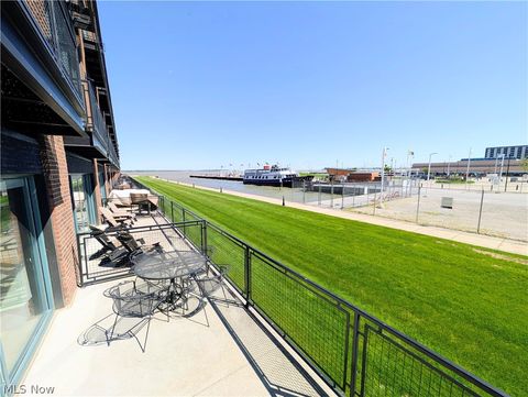 Tiny photo for 401 W SHORELINE Drive #109, Sandusky, OH 44870 (MLS # 5210310)