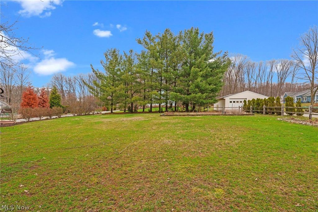 Photo of 1837 Norton Road, Hudson, OH 44236 (MLS # 5195397)