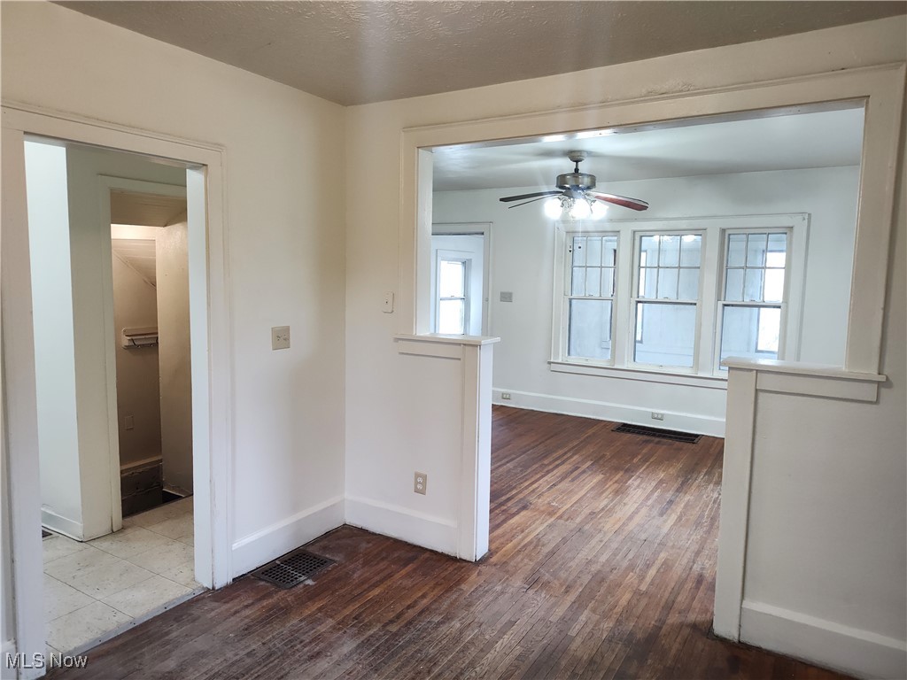 1249 W 48th Street, Ashtabula, Ohio image 17