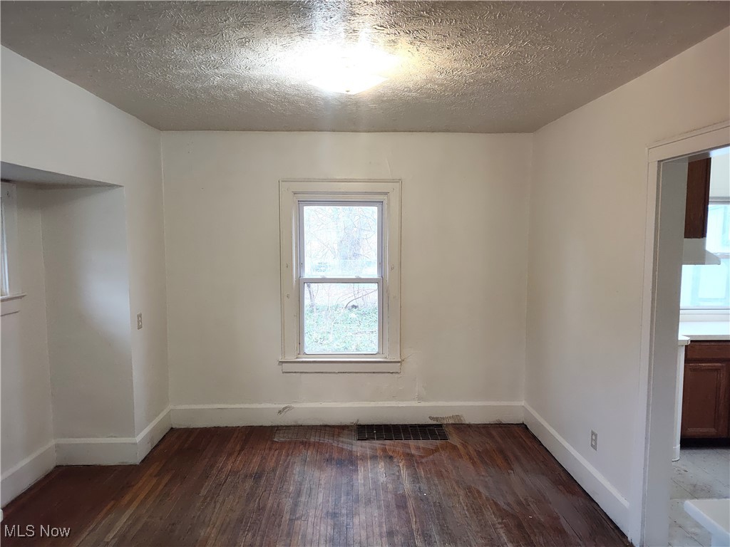 1249 W 48th Street, Ashtabula, Ohio image 16