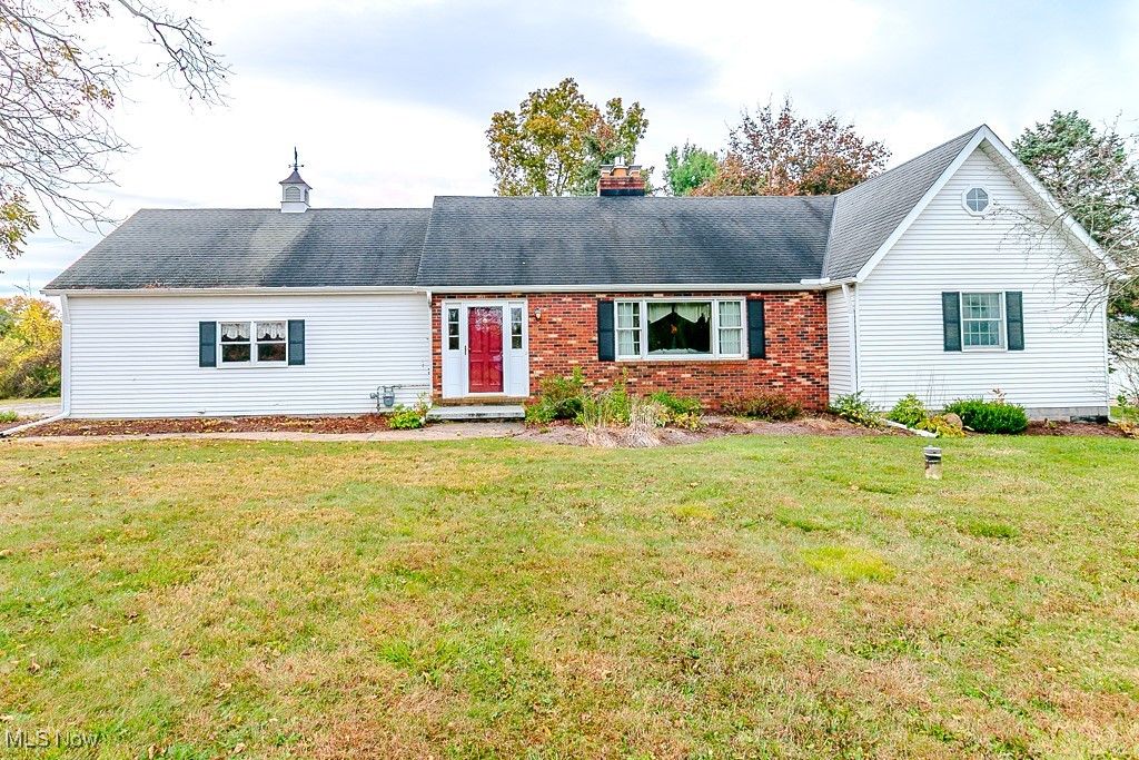 Photo of 12066 Huntoon Road, Painesville, OH 44077 (MLS # 5164481)