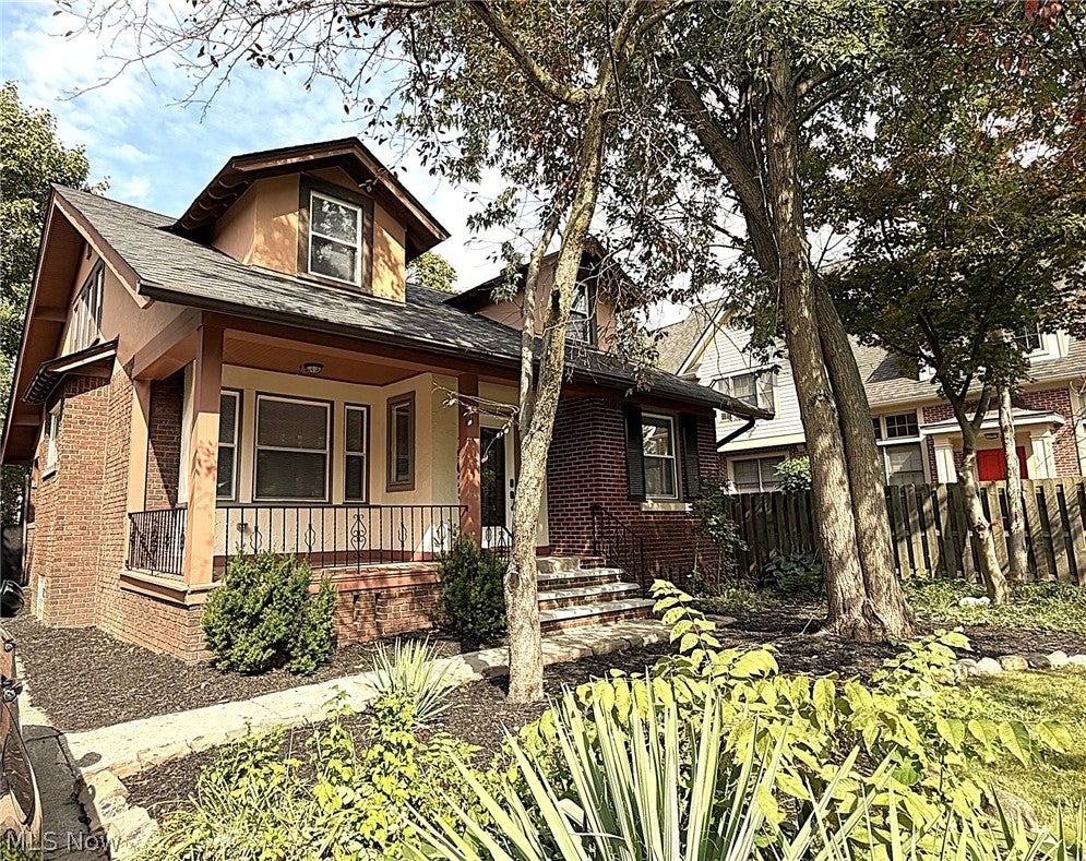 19625 Chagrin Boulevard