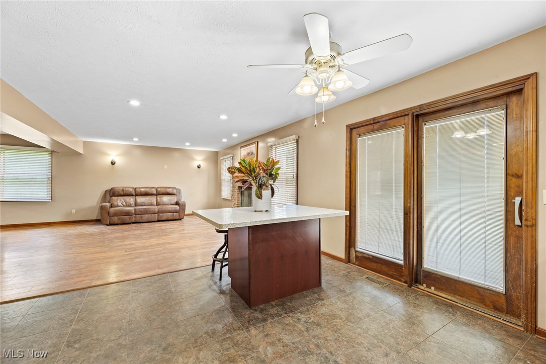 Ravenna Bldg Co - Residential