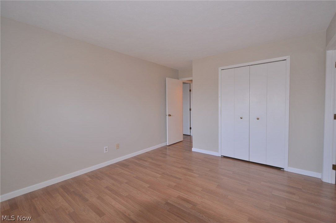 Acacia/Green Condo - Residential