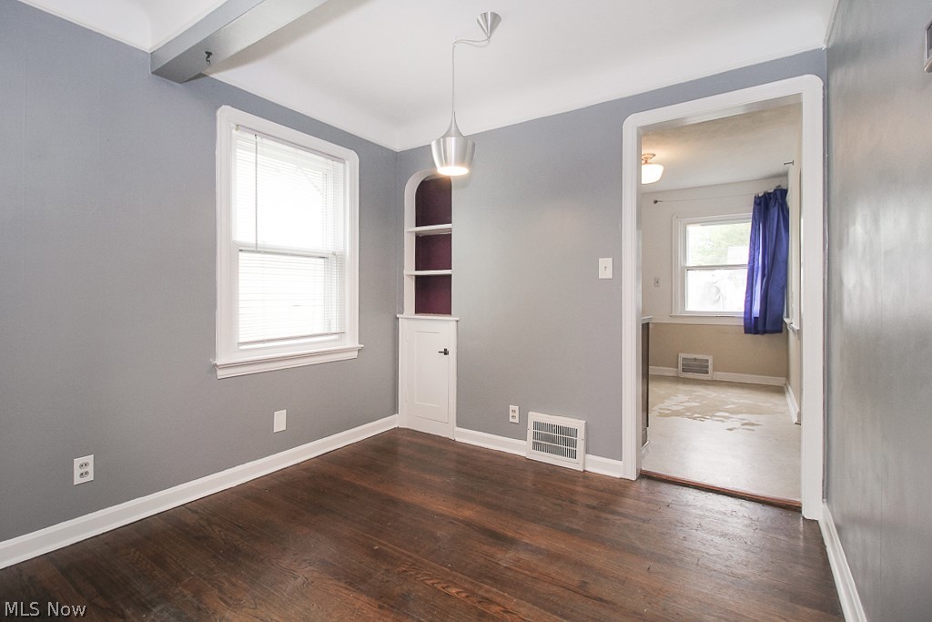 Riverside-Manor - Residential