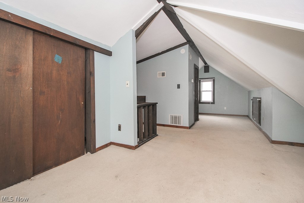 Riverside-Manor - Residential