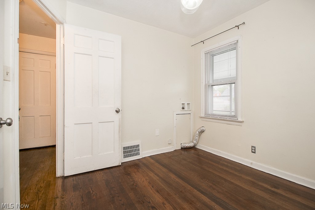 Riverside-Manor - Residential