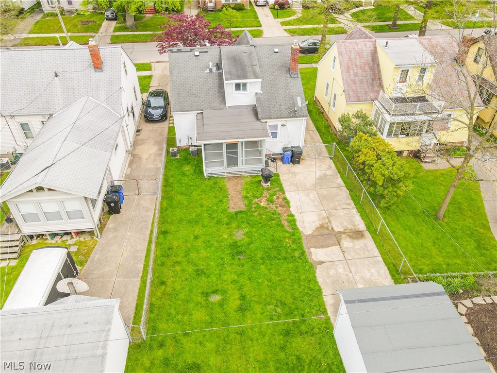 Riverside-Manor - Residential