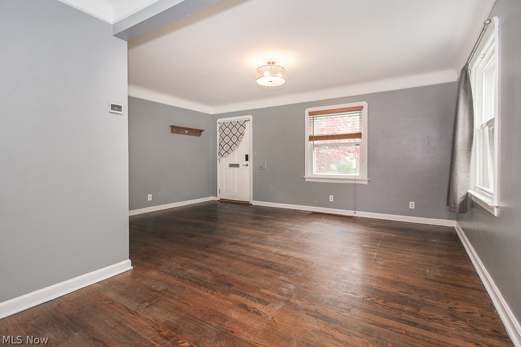 Riverside-Manor - Residential