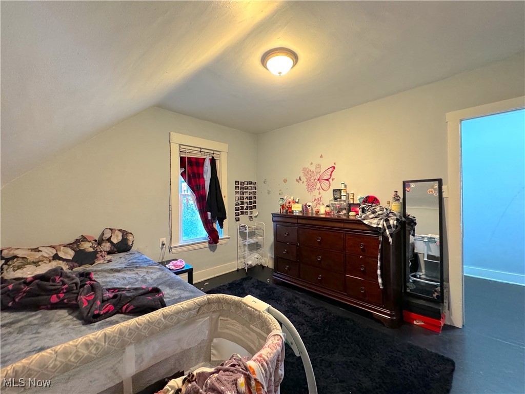 3277 W 58th Street, Cleveland, Ohio image 25