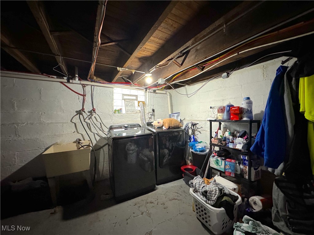 3277 W 58th Street, Cleveland, Ohio image 27