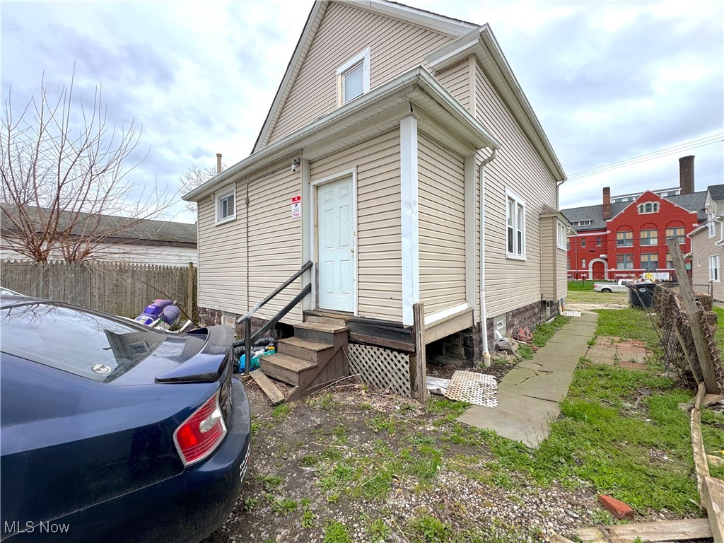 3277 W 58th Street, Cleveland, Ohio image 32