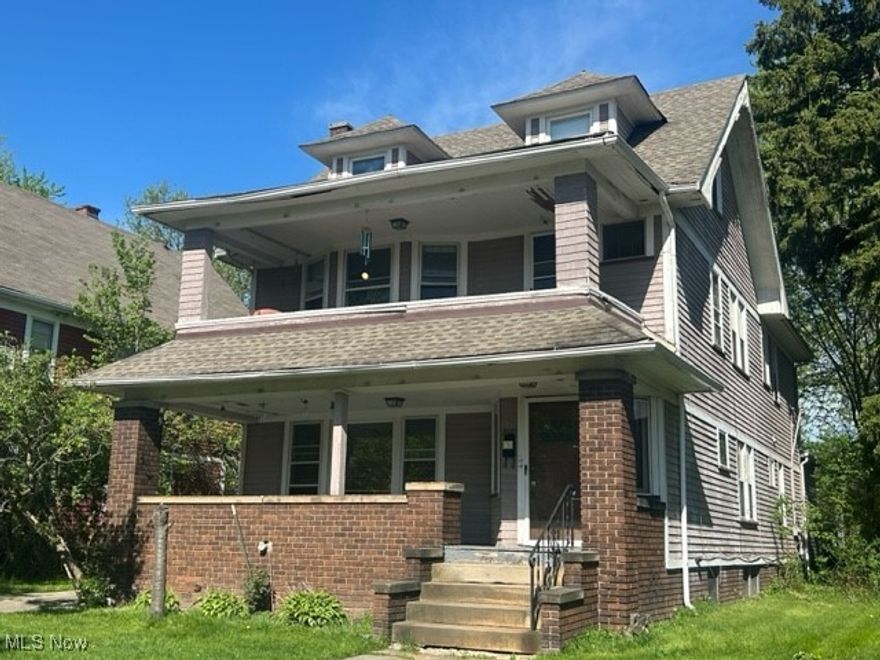 Great investment Opportunity in Cleveland's booming Shaker Square/Larchmere area.  Down unit currently occupied ( tenant scheduled to move ) and is on a month to month rental, upstairs unit is a month to month rental and the third floor in currently vacant.  Property is near art district, shopping fine dining, schools and public transportation.  Minutes from Downtown Cleveland, The Cleveland Clinic and University Hospitals, and Theater Distract.  This one won't last.