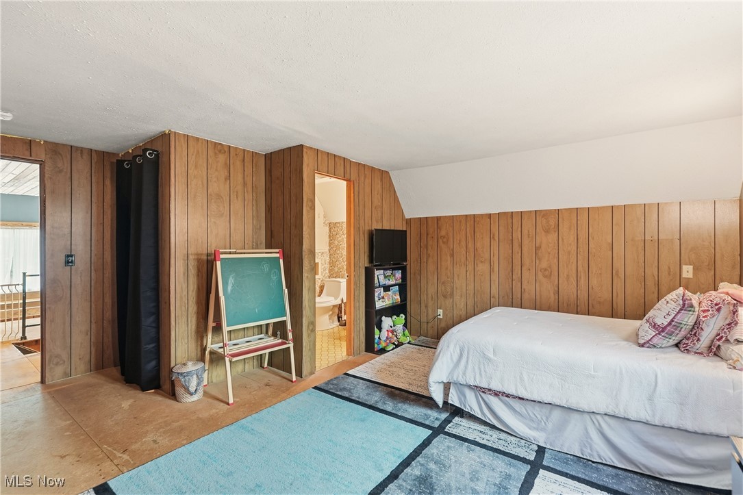 Huntington 12 - Residential