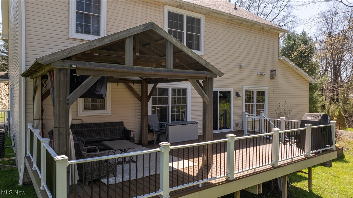 760 N Medina Line Road