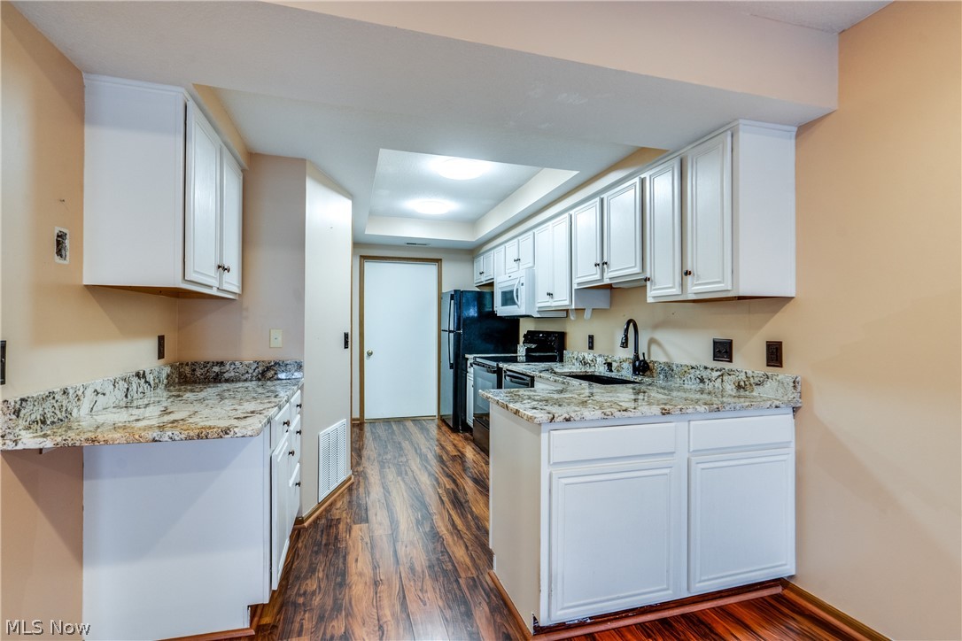 Tannybrooke Condos - Residential