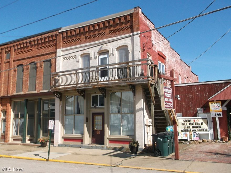 7851 Main St. is an awesome opportunity for any number of ideas an enterpreneur or investor may have! Currently featuring a huge 1474 square foot studio apartment on the first floor which could be transformed into any number of mixed use retail situations, offices, or kept the same. 1st floor features gorgeous wood floors, tons of original brick. Open floor plan  all the way through. Full basement along with a 2nd floor 2 bedroom apartment which is rent ready now! Located in the heart of the Village of Clinton, this Historic row type building is a stone throw from the Erie Canal Towpath and Bike Trails. Won't last...
under $70,000!