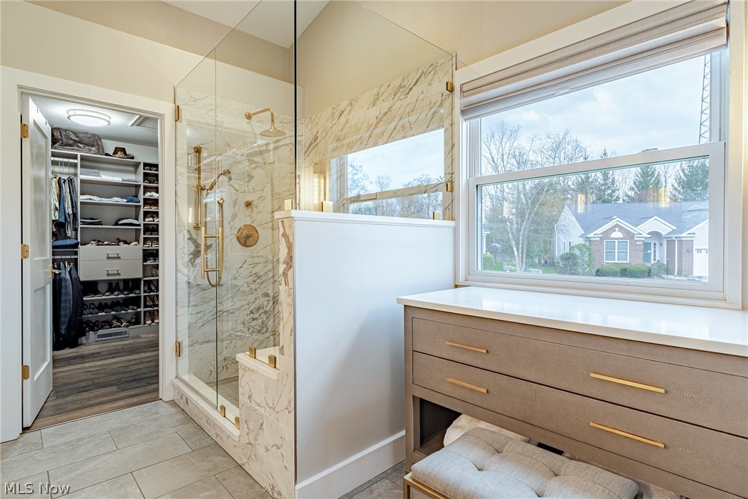 Woods/Auburn Lakes Condo Ph 01 - Residential