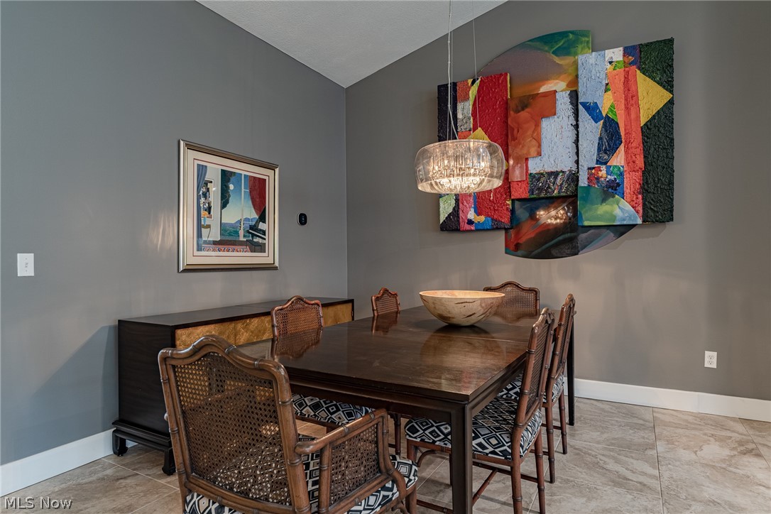 Woods/Auburn Lakes Condo Ph 01 - Residential