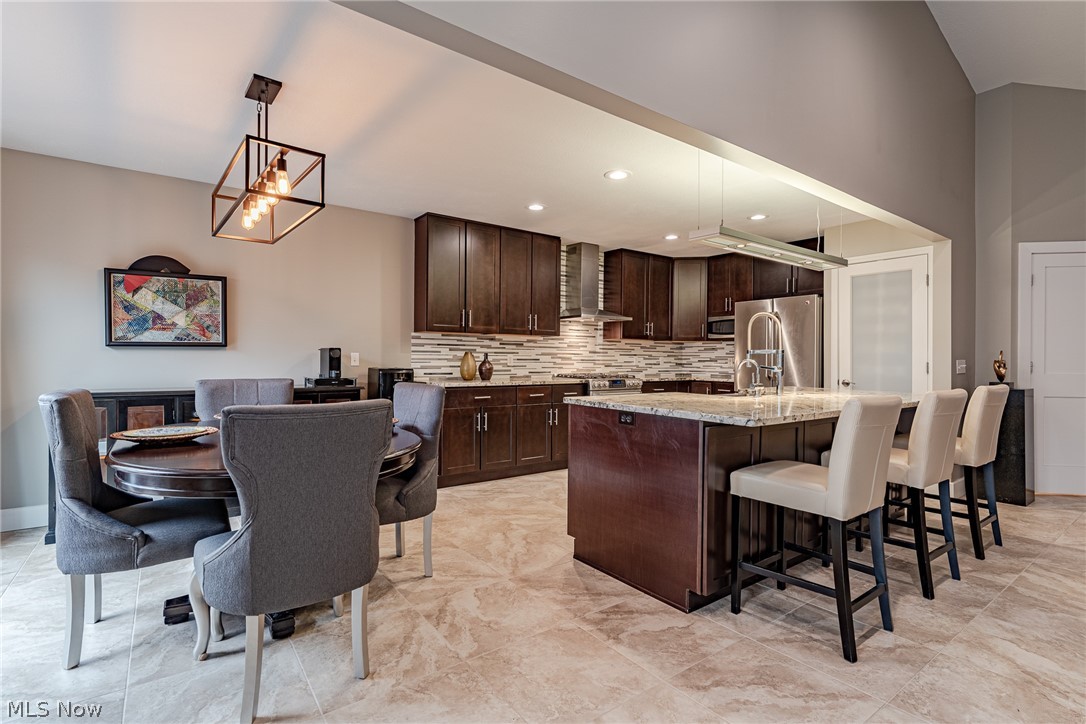 Woods/Auburn Lakes Condo Ph 01 - Residential