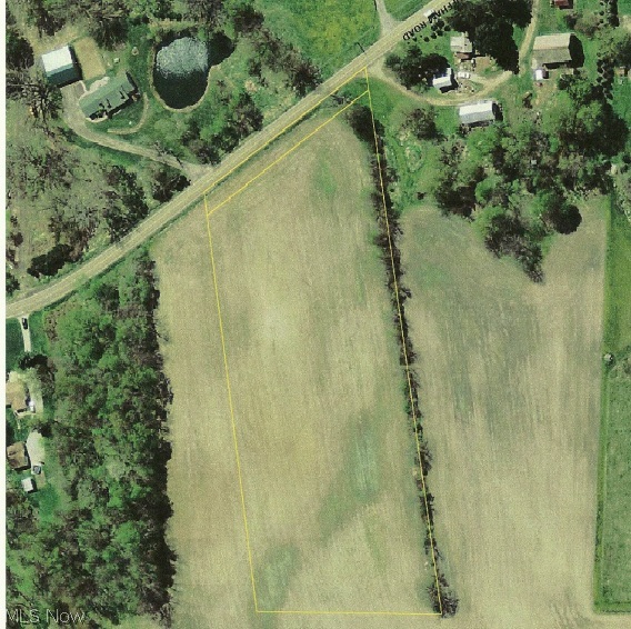 Beautiful lot over 4.5 acres with CAUV land value in Westfield Village 300+ frontage, scenic. Additional 3.4+ acres is currently also for sale on adjacent lot. Together or singular, lots offer the best of clear building sites, and natural views. Especially attractive for the natural sports person or anyone that loves the country setting but wants convenience and comfort near by. Easy quick access to interstate. Call today for more information on this wonderful opportunity.