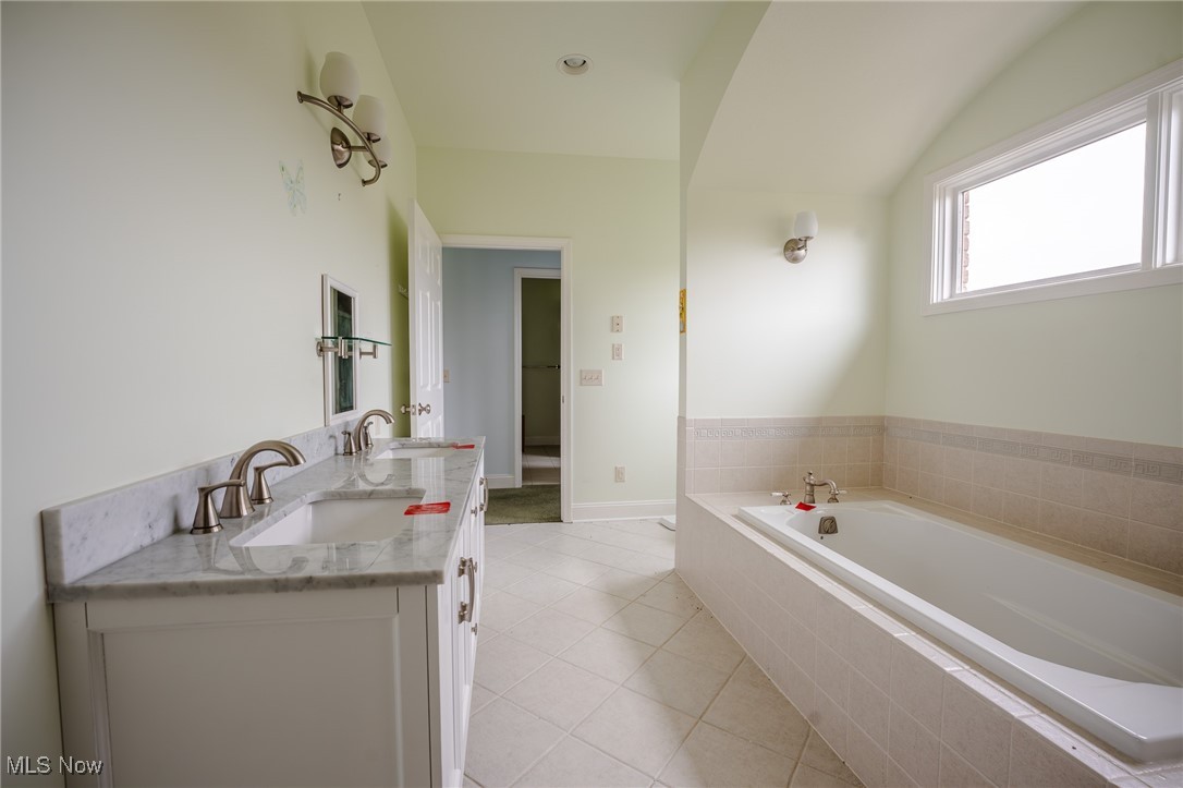 11465 Taylor Street, Alliance, Ohio image 15