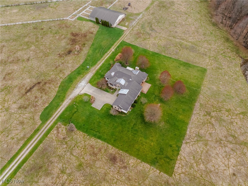 11465 Taylor Street, Alliance, Ohio image 4