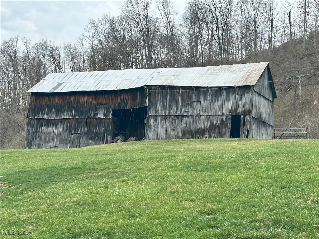 23314 Frostyville Road, Caldwell, Ohio image 31